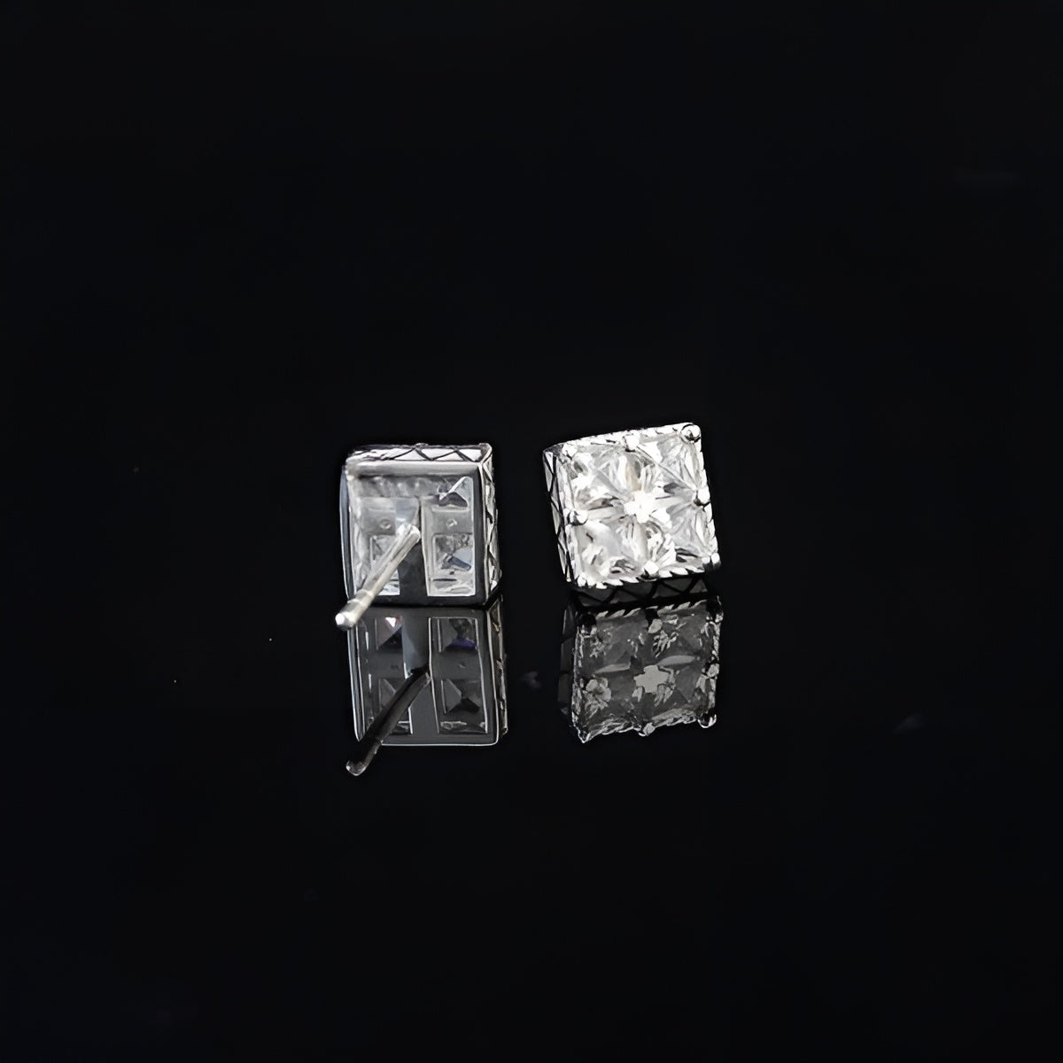 925 Sterling Silver Earrings stud women's, men's Ice out CZ Diamond